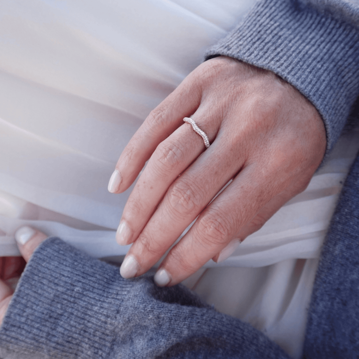 Loulerie Organic Diamond Wave Ring