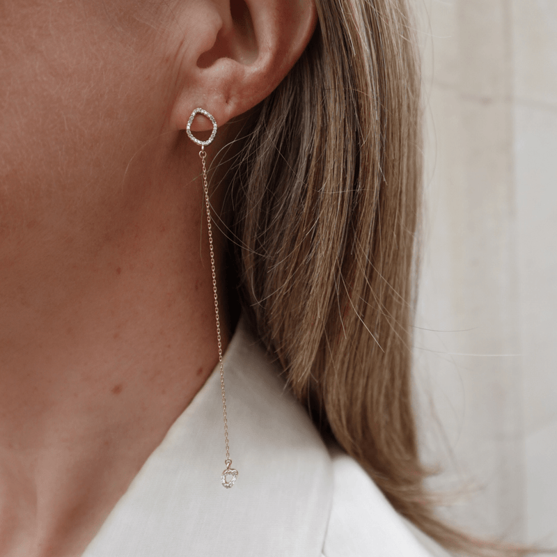 Loulerie Diamond Wave Chain Earrings