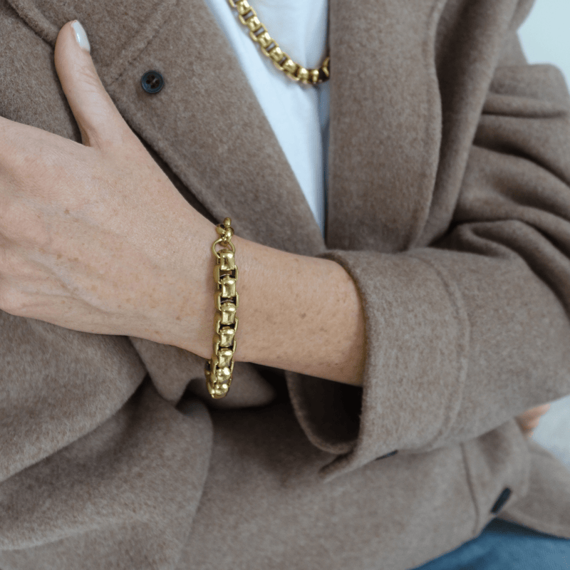 Pearl Octopuss.y Gold Big Box Chain Bracelet