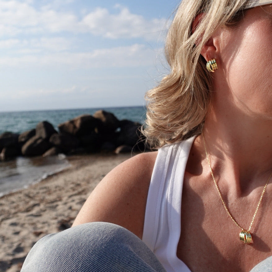 Loulerie Knot Earrings