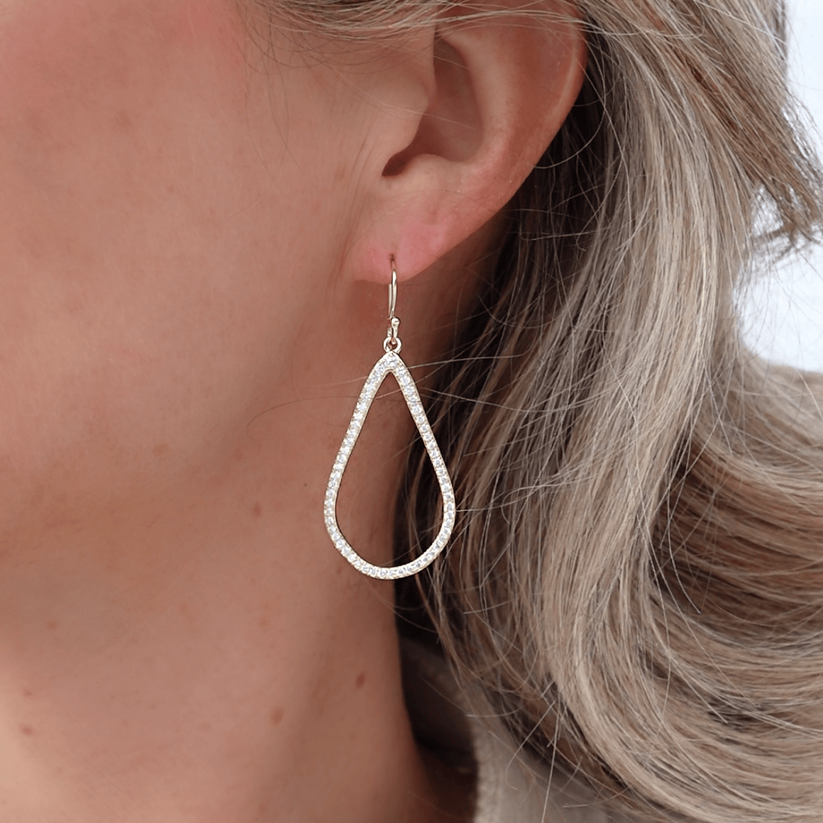 Loulerie Crystal Teardrops