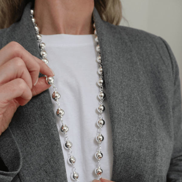 Pearl Octopuss.y Tiny Sphere Chain