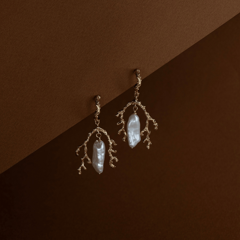 Zoe & Morgan Mutiara Earrings