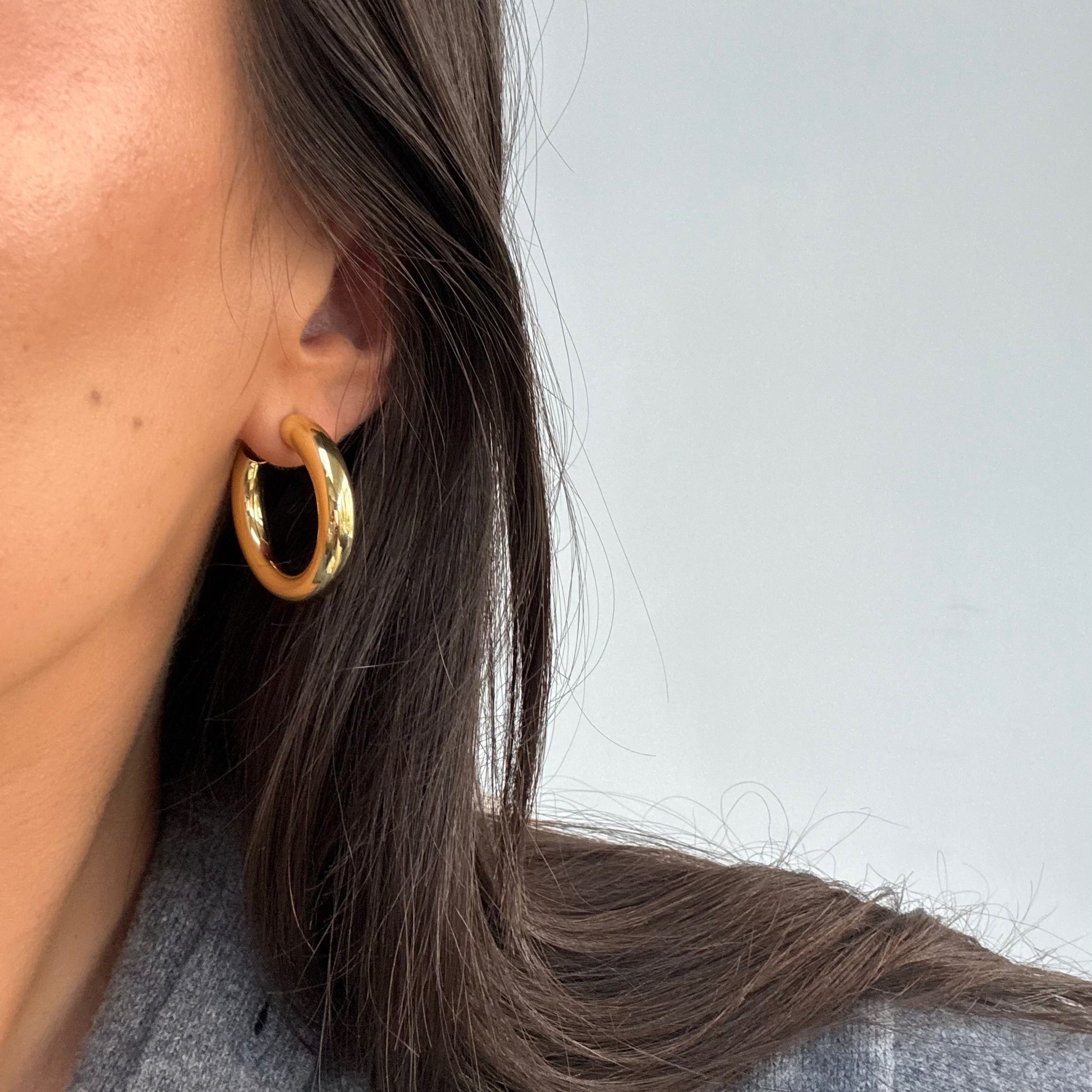 Gorjana Lou Statement Hoops