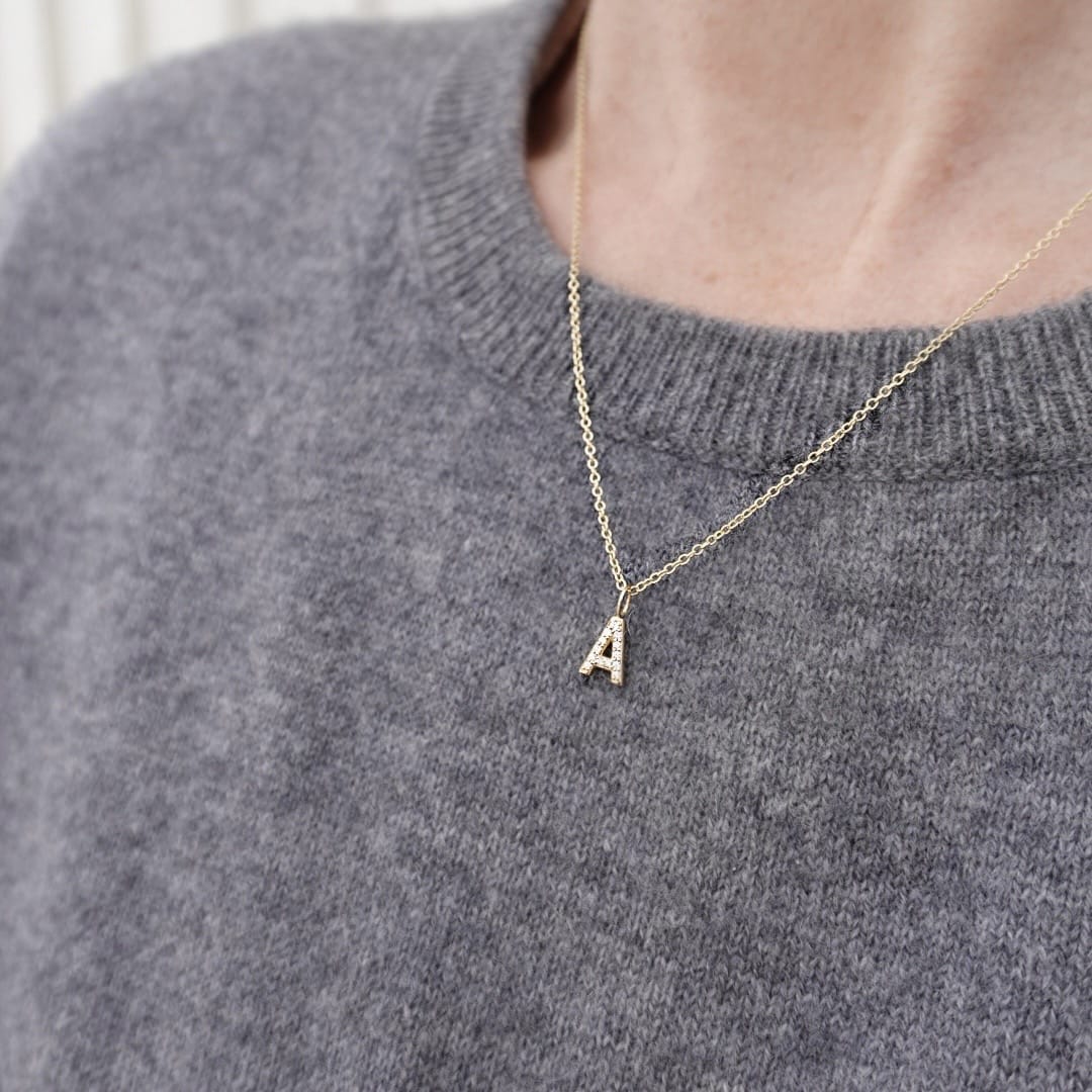 Loulerie 9k Diamond Gold Initial (8mm)