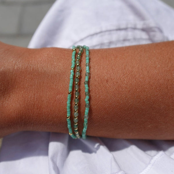 Green beaded bracelet set