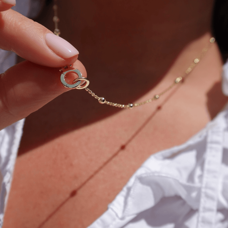 Hidden clasp necklace