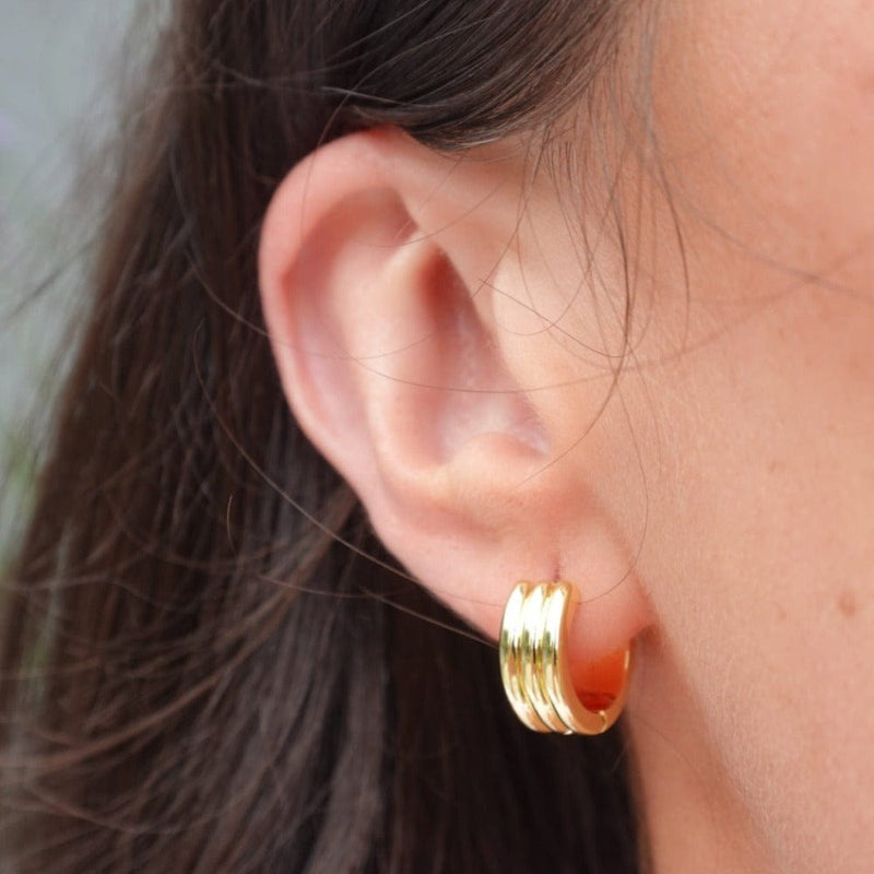 Textured gold mini huggie earrings