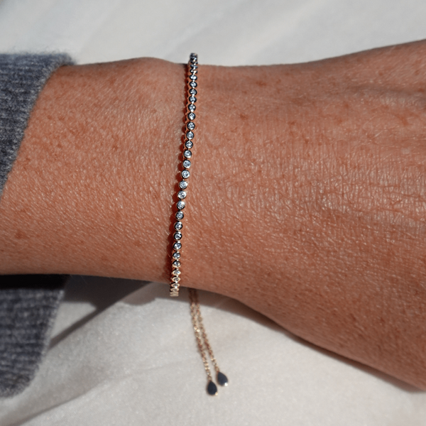 White diamond slider bracelet in 14k solid gold