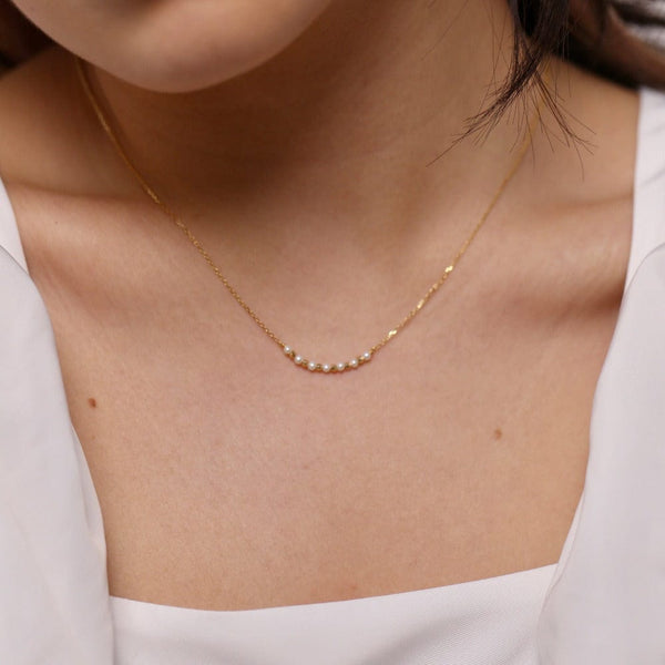 Perle de Lune Pearl Bar Necklace
